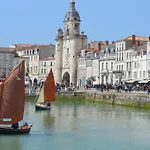 La Marine, Vieux Port