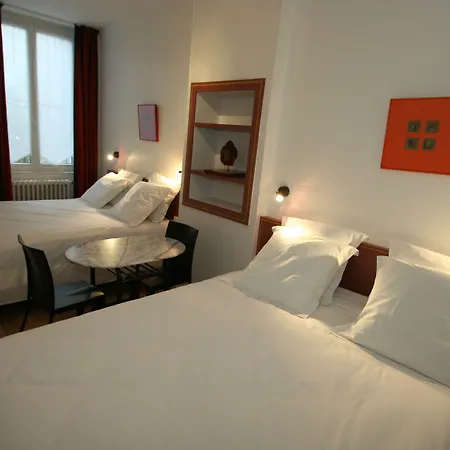 La Marine, Vieux Port 2* La Rochelle (Charente-Maritime)