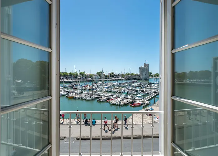 La Marine, Vieux Port Hotel