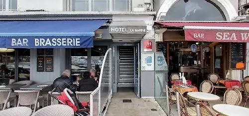 La Marine, Vieux Port 2*