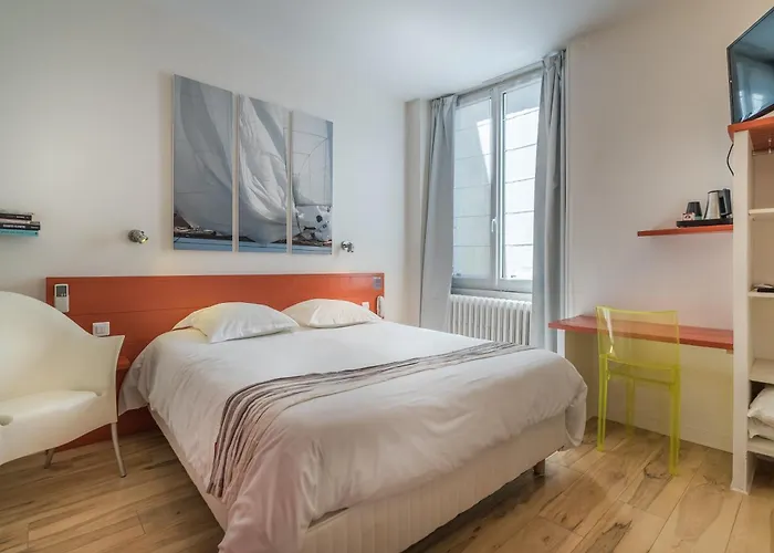 La Marine, Vieux Port 2* La Rochelle (Charente-Maritime)