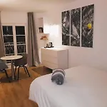La Marine, Vieux Port 2* Ла-Рошель