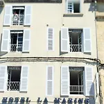 La Marine, Vieux Port Отель 2*