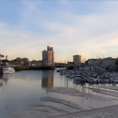 La Marine, Vieux Port 2* 拉罗歇尔