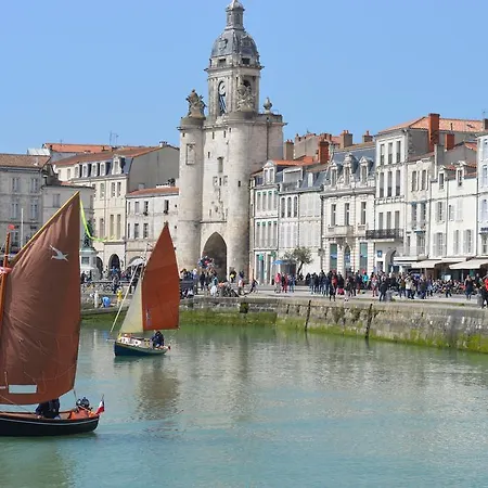La Marine, Vieux Port