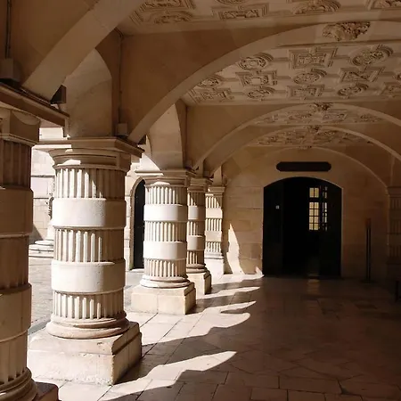 La Marine, Vieux Port ホテル ラ・ロシェル