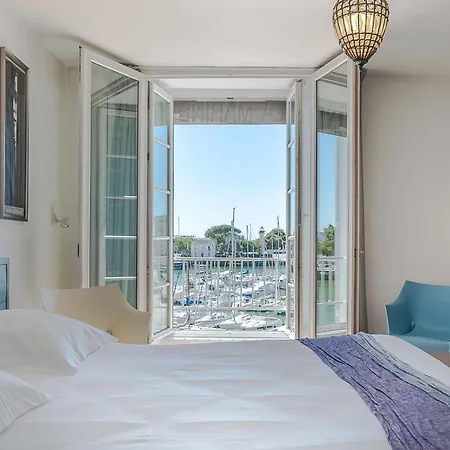 La Marine, Vieux Port Hotel